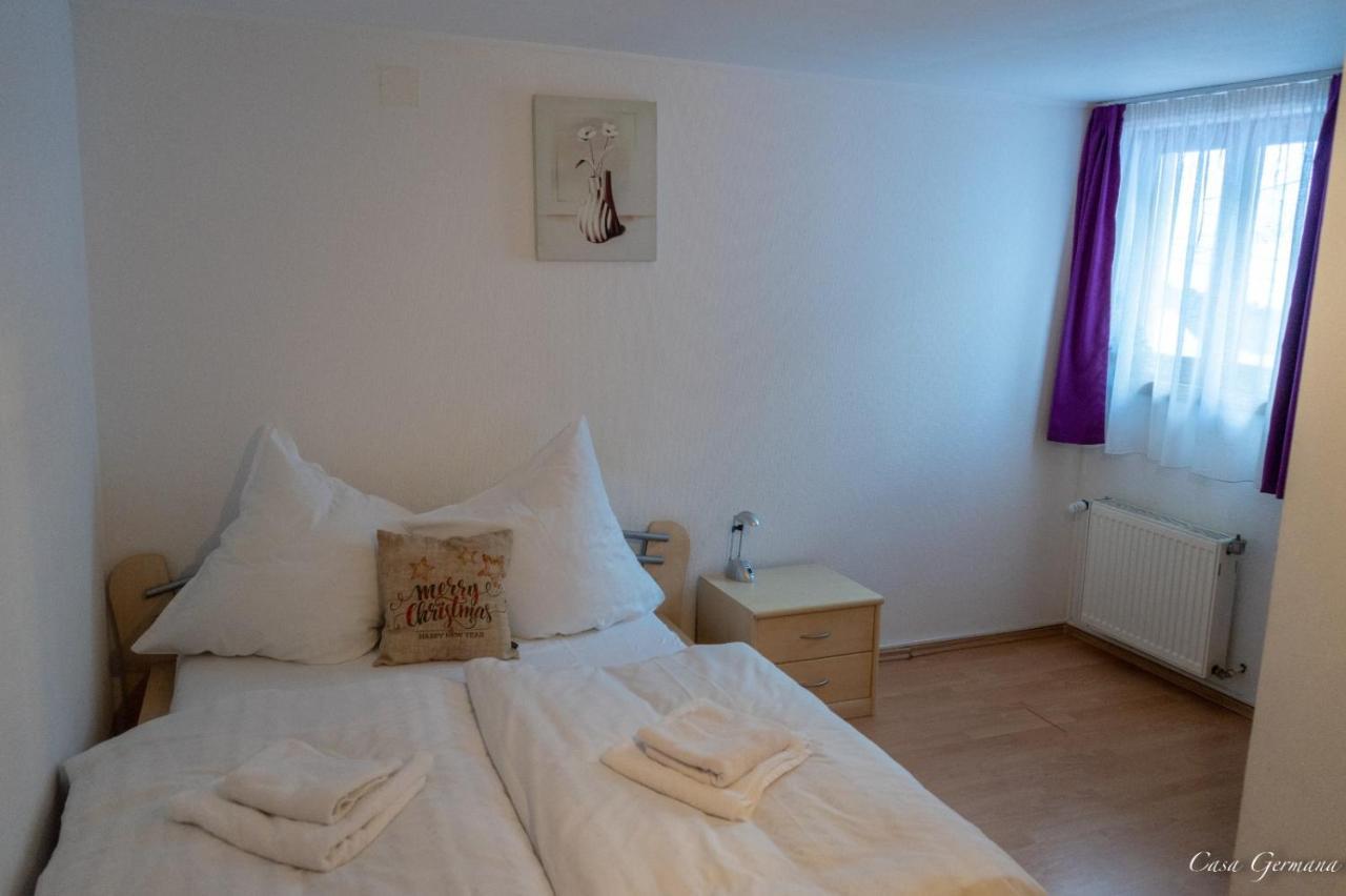 Casa Germana Hotel Lupény Kültér fotó
